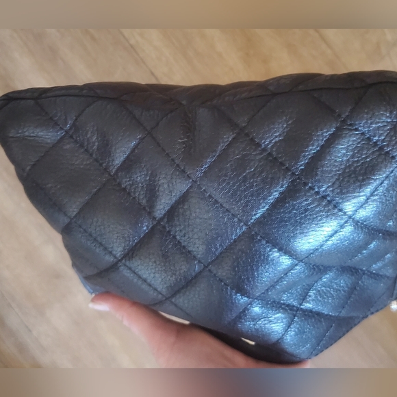 Kate Spade Gold Coast Ginnie Quilted Leather Crossbody Bag. - Picture 12 of 16